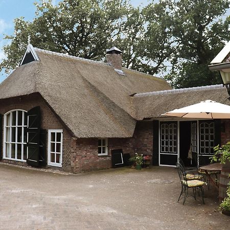 Villa On An Estate In Rheezerveen With Garden Exteriér fotografie