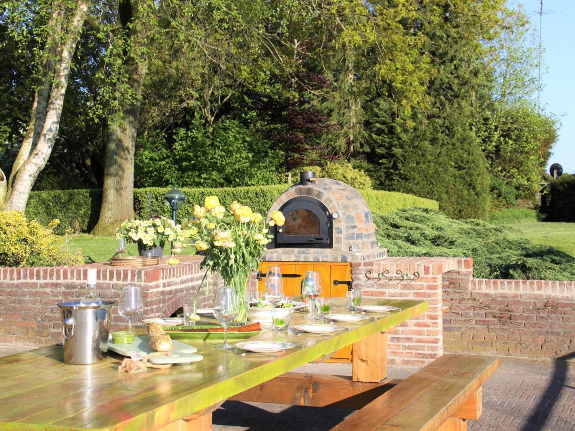 Villa On An Estate In Rheezerveen With Garden Exteriér fotografie
